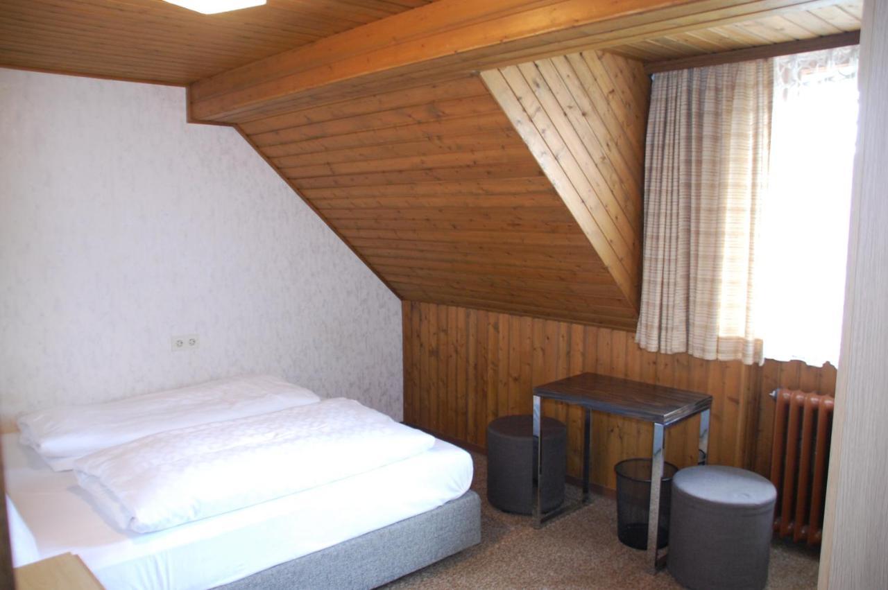 Hotel Pension Frankfurter Hof Homberg  エクステリア 写真